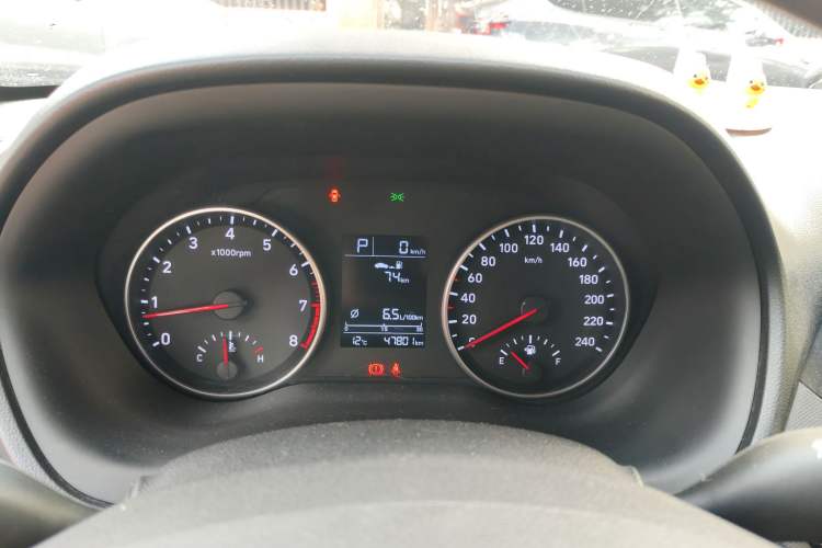 Used Hyundai Celesta 2020 1.6L Automatic GL Enjoyable Edition