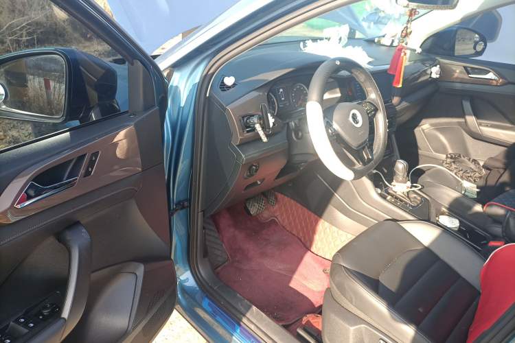 Used Volkswagen Tharu 2021 280TSI Two-Wheel Drive Comfort Edition
