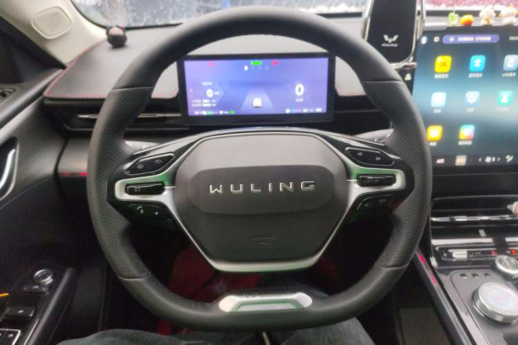 Used Wuling Xingguang 2023 150 Advanced Edition

