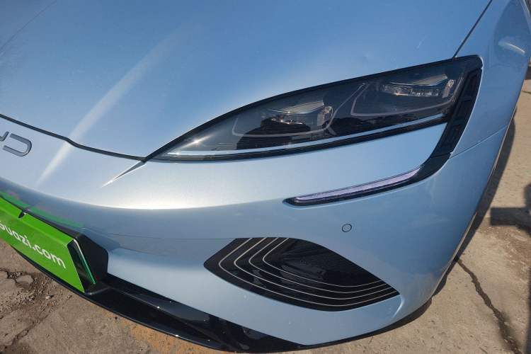 Used BYD Seal 2022 550 km Standard Range Rear-Wheel Drive Prestige Version
