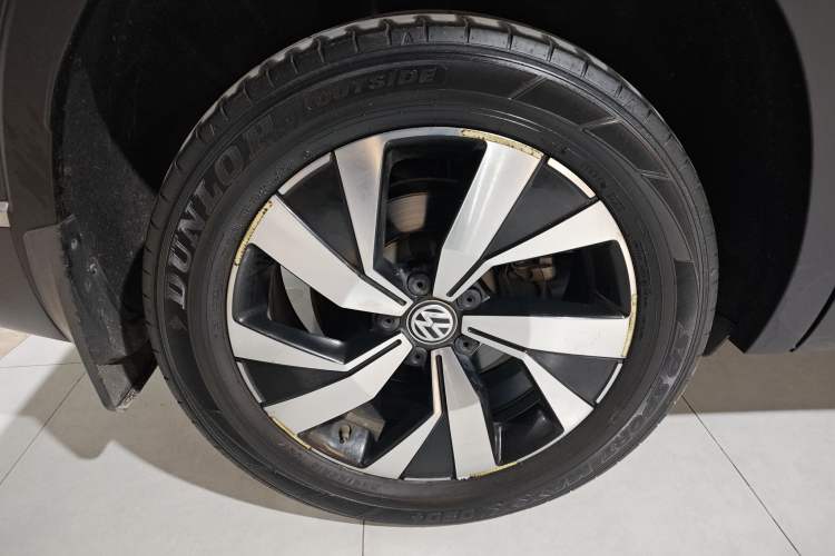 Used Volkswagen Tayron 2021 330TSI Two-Wheel Drive Luxury Smart Connectivity Version