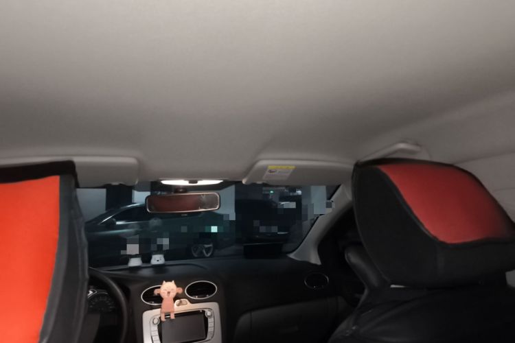 Used Ford Focus 2013 Hatchback Classic 1.8L Automatic Base Model
