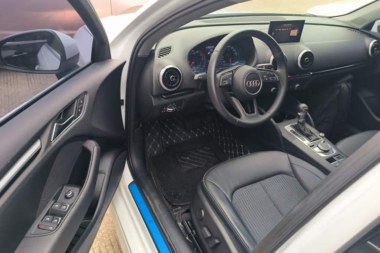 Used Audi A3 2018 30th Anniversary Edition Limousine 35 TFSI Fashion Model
