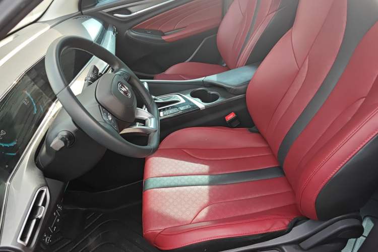 Used Changan Eado 2021 PLUS Blue Whale NE 1.4T GDI DCT Prestige Model