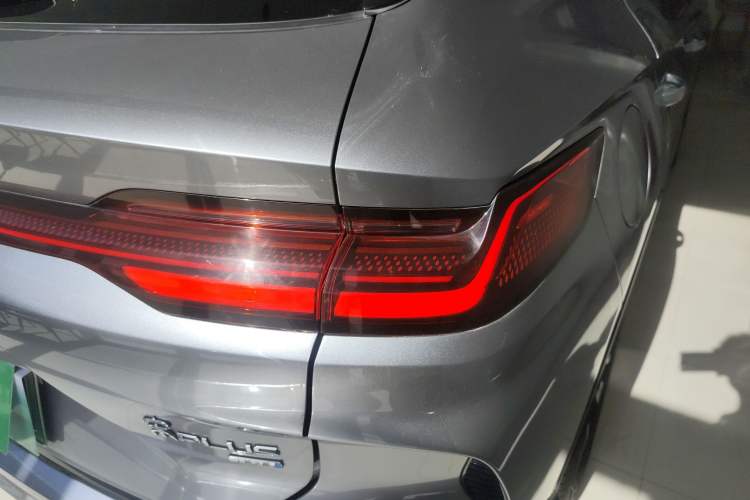 Used BYD Song PLUS New Energy 2025 EV Intelligent Driving Version 520km Premium Model
