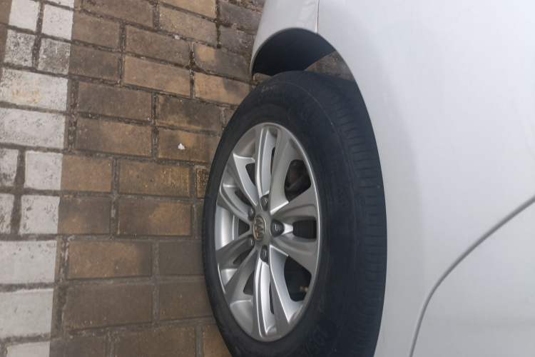 Used Buick GT 2015 15N Automatic Entry-Level Trim
