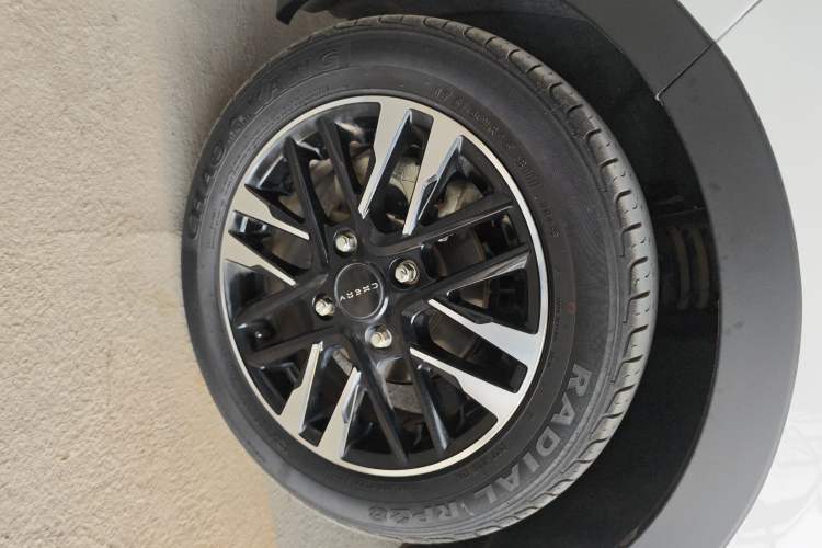 Used Chery Little Ant 2022 Revised Version Sweet Pink Edition Half-Sugar Version Lithium Iron Phosphate 30.7 kWh 30 kW 301 km