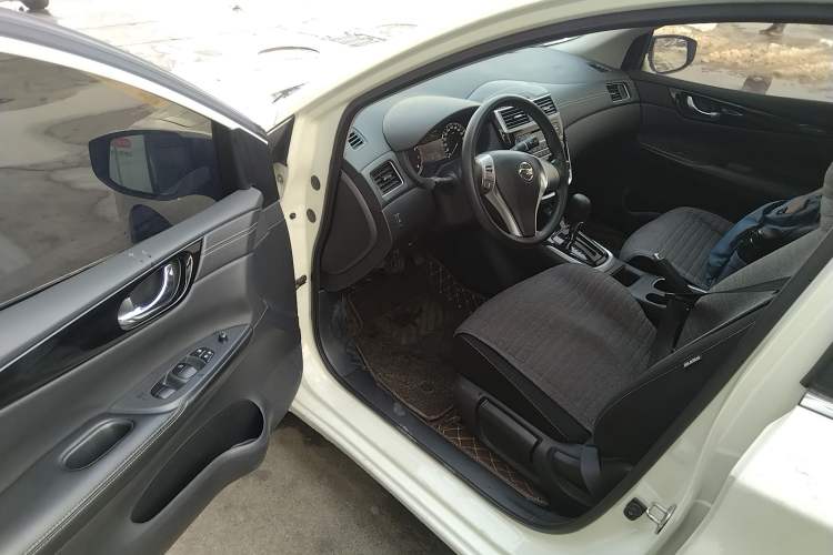 Used Nissan Tiida 2020 1.6L CVT Cool Edition
