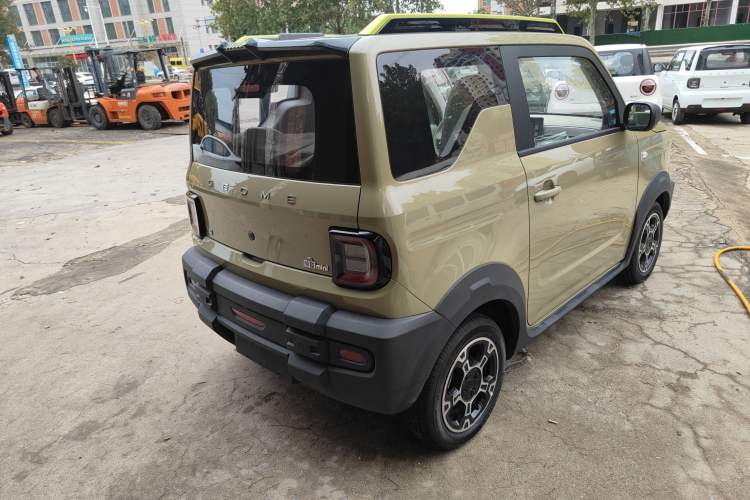 Used  Panda 2025 210km Panda Rider
