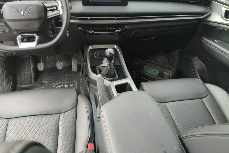 Used Wuling Jiachen 2022 1.5L Manual Comfort Edition
