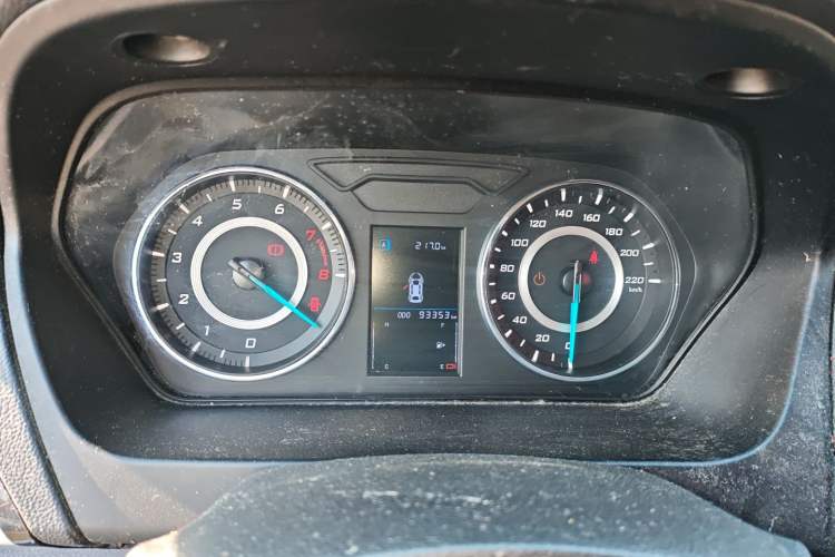 Used Soueast A5 Wing Dance 2019 1.5L Manual Luxury Version China V Standard