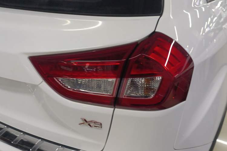 Used Geely Auto Vision X3 2017 1.5L Automatic Elite Model