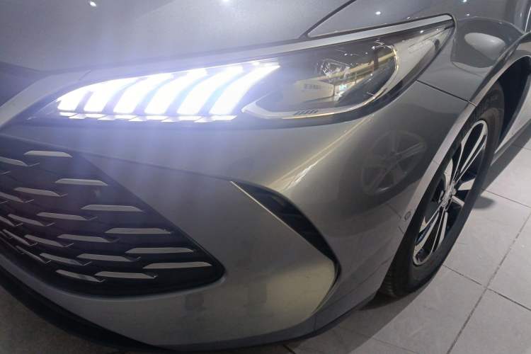 Used BYD Qin PLUS 2025 DM-i Smart Drive 55KM Beyond Model