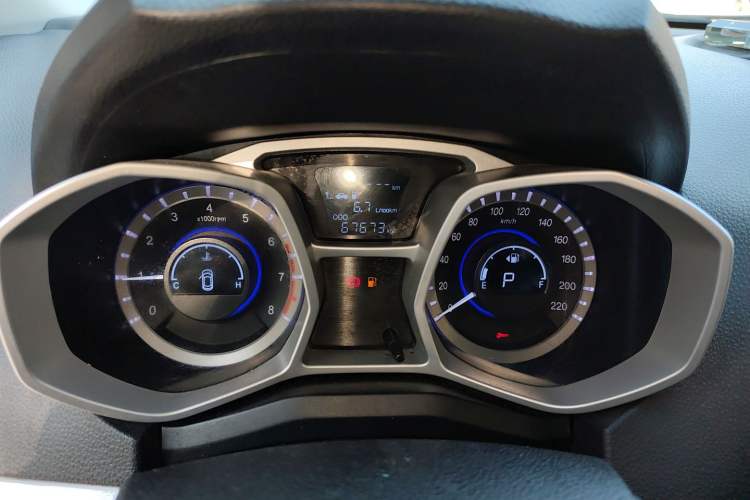 Used  Refine S3 2016 1.5L CVT Luxury Smart Version