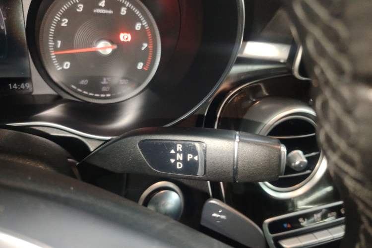 Used Mercedes-Benz GLC 2018 GLC 260 4MATIC Luxury Model