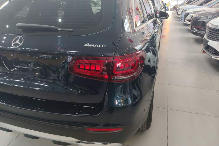 Used Mercedes-Benz GLC 2020 GLC 260 L 4MATIC Dynamic Model
