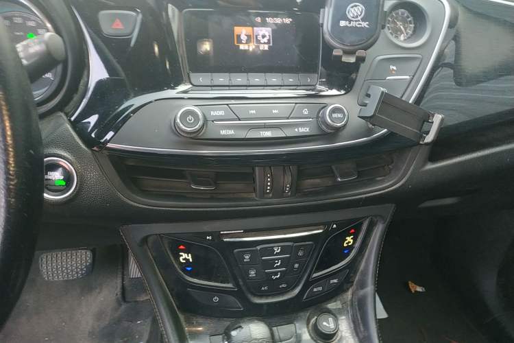 Used Buick Envision 2016 20T Two-Wheel Drive Leading Version
