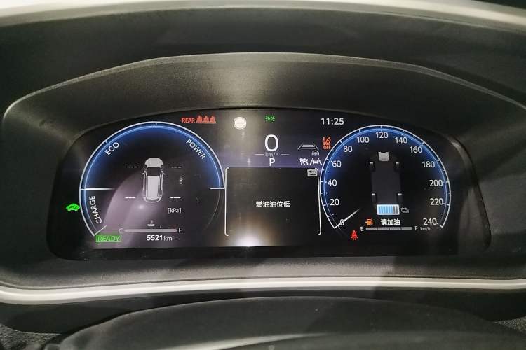 Used Toyota FRONTLANDER 2023 2.0L Smart Electric Hybrid Dual-Engine Deluxe Version
