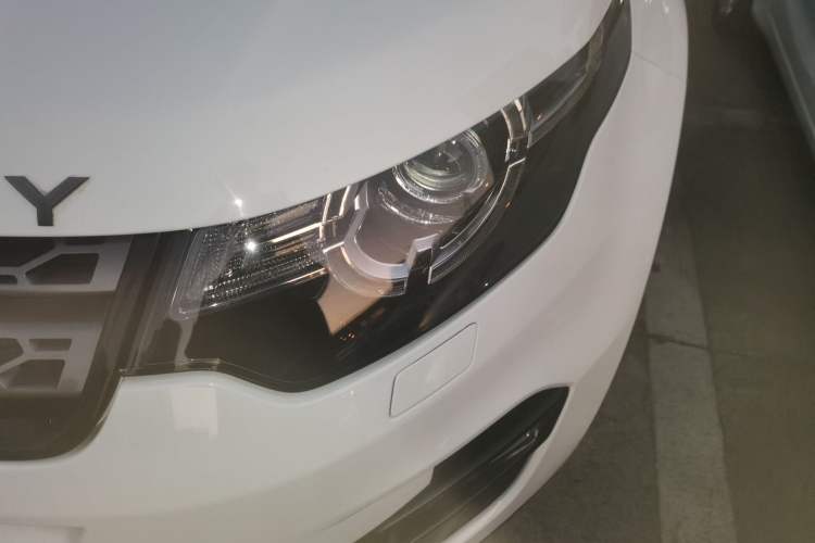 Used Land Rover Discovery Sport 2018 240 PS SE Version
