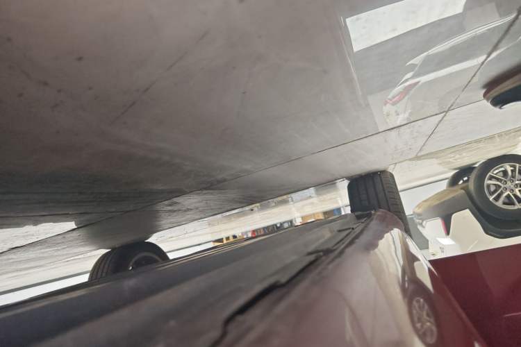 Used Mercedes-Benz C-Class 2015 C 200 L
