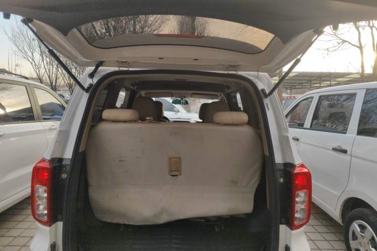 Used Wuling Hongguang 2019 1.5L S Standard Version China VI LAR