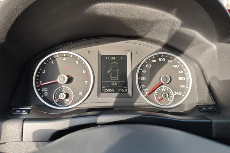 Used Volkswagen Tiguan 2017 300TSI Automatic Two-Wheel Drive Silk Road Luxury Edition
