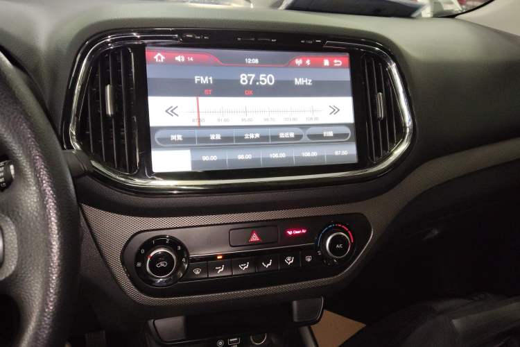 Used Kia KX3 2017 1.6L Automatic Aoya Version
