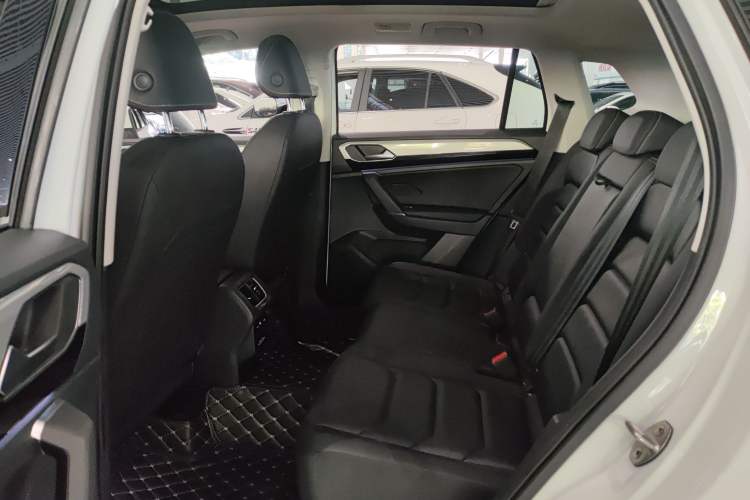 Used Volkswagen Tayron 2019 330TSI Two-Wheel Drive Luxury Model China VI Standard
