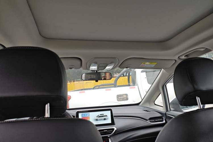 Used SAIC MAXUS G50 2023 PLUS 1.5T Automatic Cruise Version
