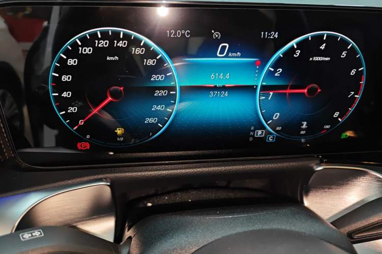 Used Mercedes-Benz GLB 2021 GLB 200 Fashion Model
