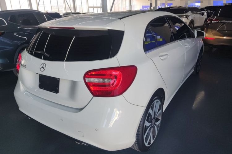 Used Mercedes-Benz A-Class 2015 A 200 Fashion Model