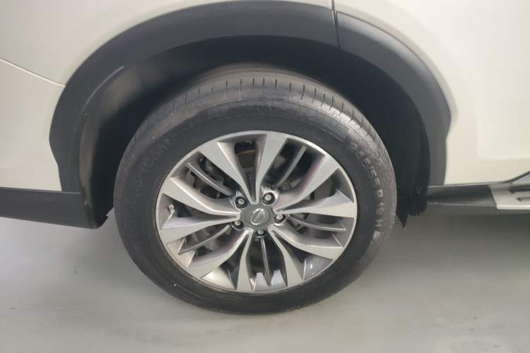 Used GAC Trumpchi GS8 2017 320T Two-Wheel Drive Luxury Smart Connectivity Version (7 Seats)
