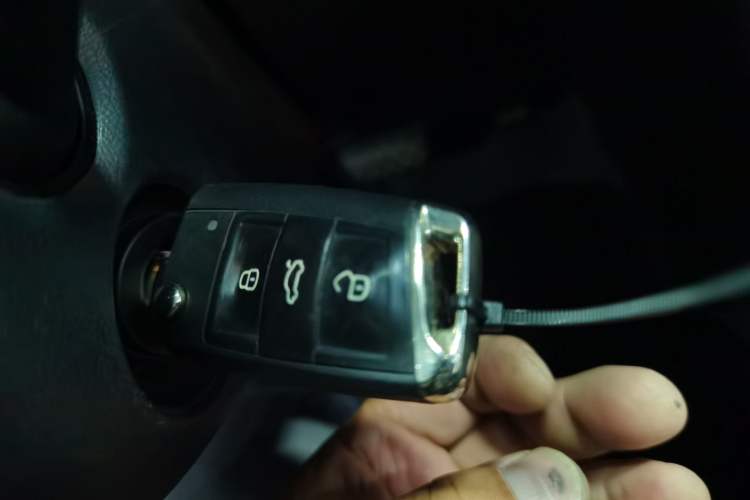 Used Volkswagen Golf 2016 230TSI Automatic Comfort Version
