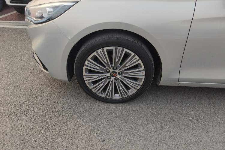 Used Hongqi H5 2022 Classic Model Facelift 1.5T DCT Qiyun Edition
