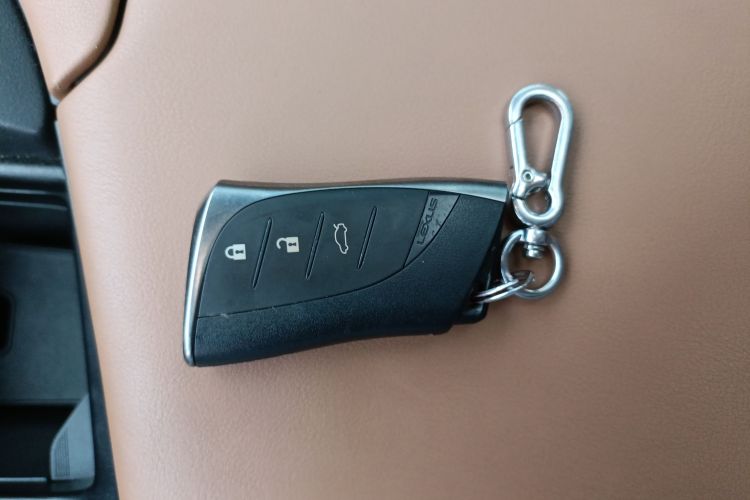 Used Lexus ES 2018 200 Excellence Edition China V Standard
