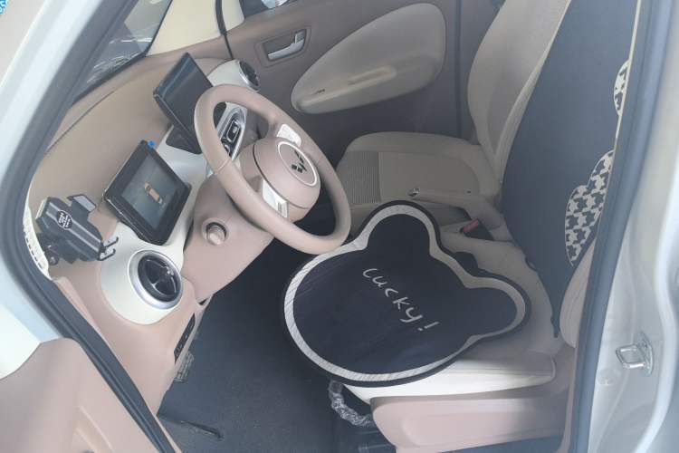 Used Wuling Hongguang MINIEV 2024 3rd Generation 215km Advanced Version