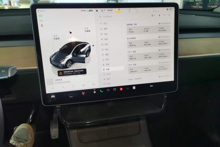 Used Tesla Model Y 2022 Long-Range All-Wheel-Drive Version