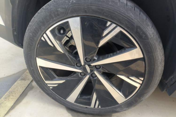 Used Geely Auto FX11 2023 2.0TD DCT Flagship Version