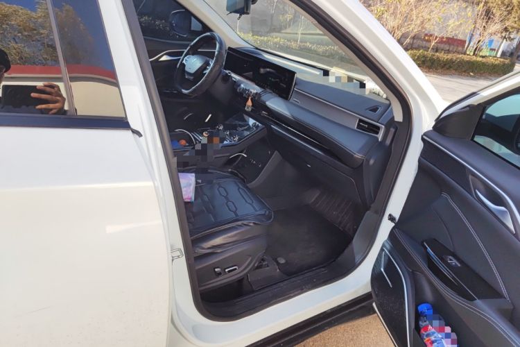 Used NETA U 2022 Zhi400 Pro Ternary Lithium
