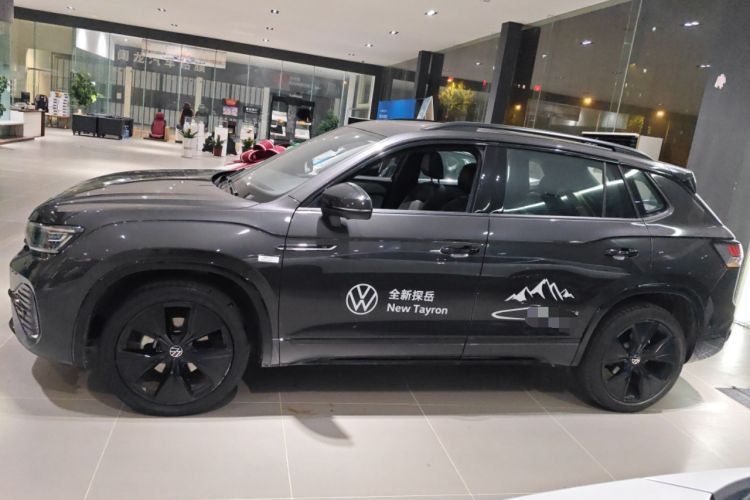 Used Volkswagen Tayron 2023 Revised Version 380TSI All-Wheel Drive R-Line Pro Smart Edition
