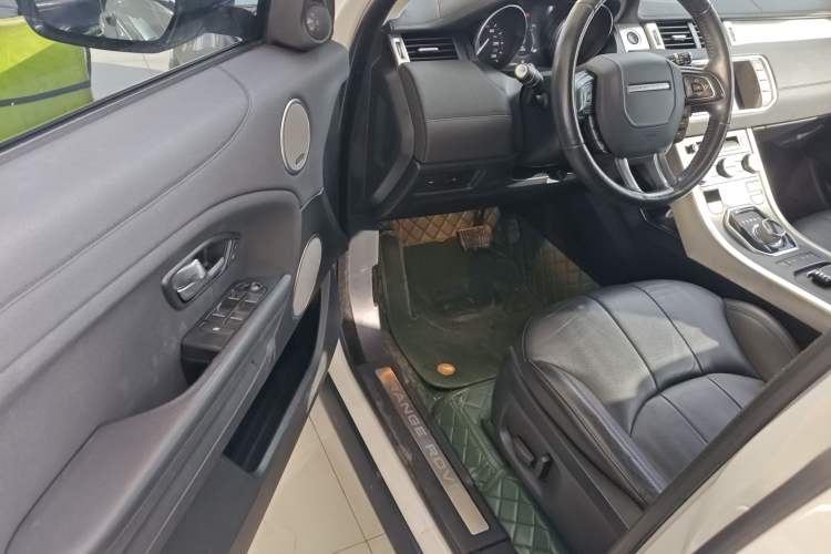 Used Land Rover Range Rover Evoque 2016 2.0T SE Smart Glow Edition