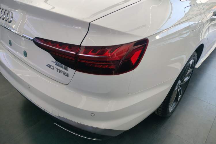 Used Audi A4L 2024 40 TFSI Fashion Dynamic Model
