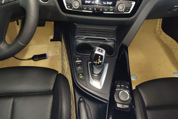 Used BMW 3 Series GT 2018 320i Sport Edition