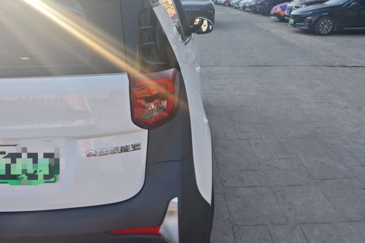 Used Chery Little Ant 2022 Sweet Pink Edition Low-Sugar Version Lithium Iron Phosphate 30 kW 301 km
