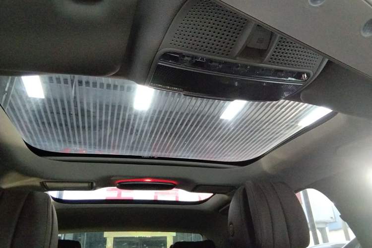 Used Mercedes-Benz E-Class 2019 Restyled E 300 L Sporty and Stylish Edition
