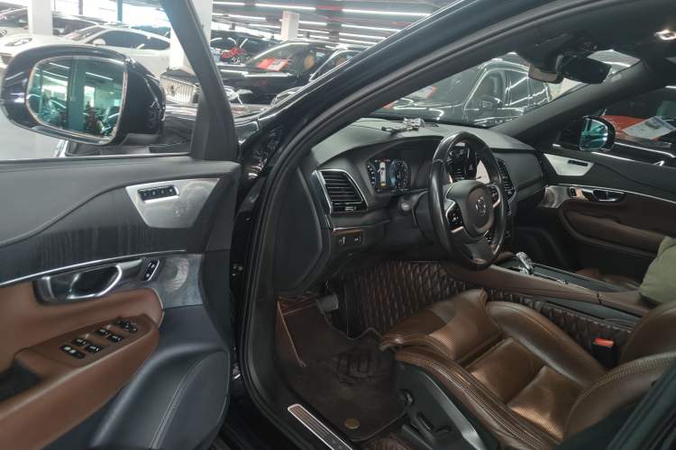 Used Volvo XC90 2021 B6 Luxury Smart Edition 7-Seater
