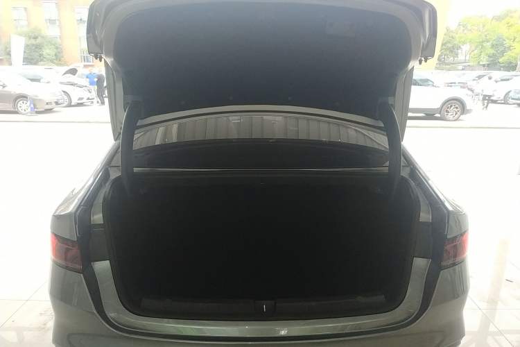 Used BYD Qin PLUS 2021 EV 500KM Luxury Model
