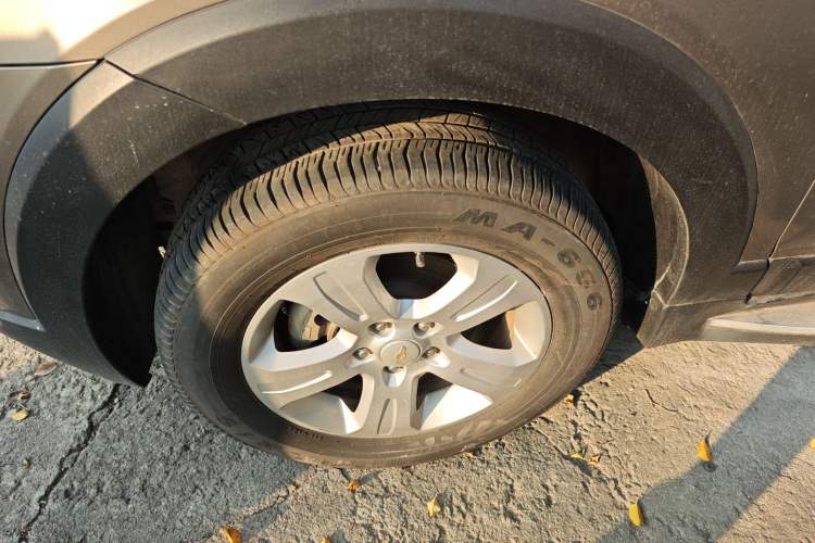 Used Chevrolet Captiva 2015 2.4L Two-Wheel Drive Urban Version 7 Seats
