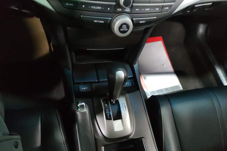 Used Honda Crosstour 2012 2.4L Luxury Edition
