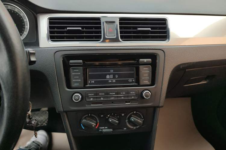 Used Skoda Rapid 2018 1.6L Automatic Comfort Edition
